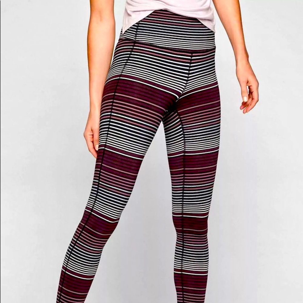 Women’s Athleta High Rise Chaturanga Legging